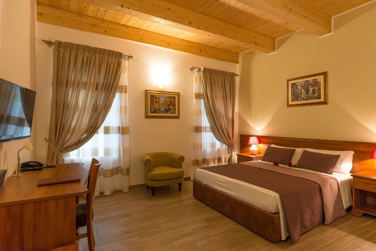Villa Cavour Comacchio Pokój zdjęcie